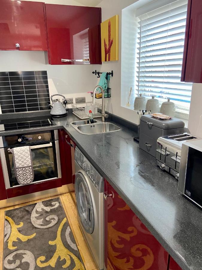 Detached One Bedroom House Near To Castle And Cathedral Casa de férias *