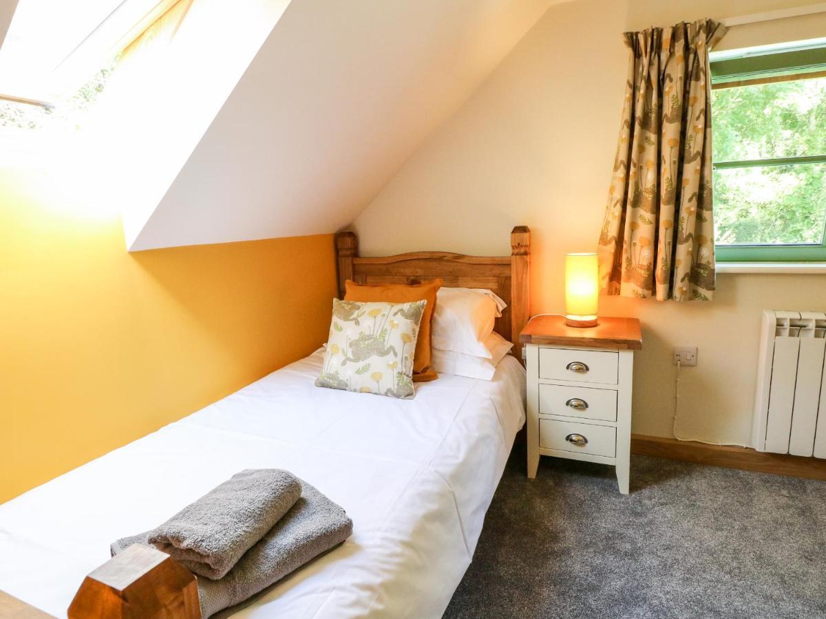 Holiday home Old Wood Coach House