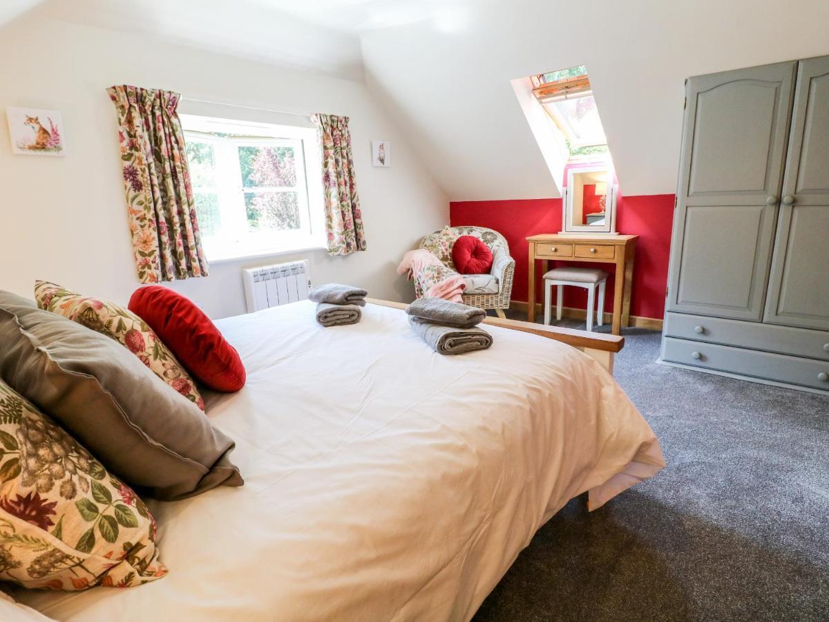 Holiday home Old Wood Coach House *