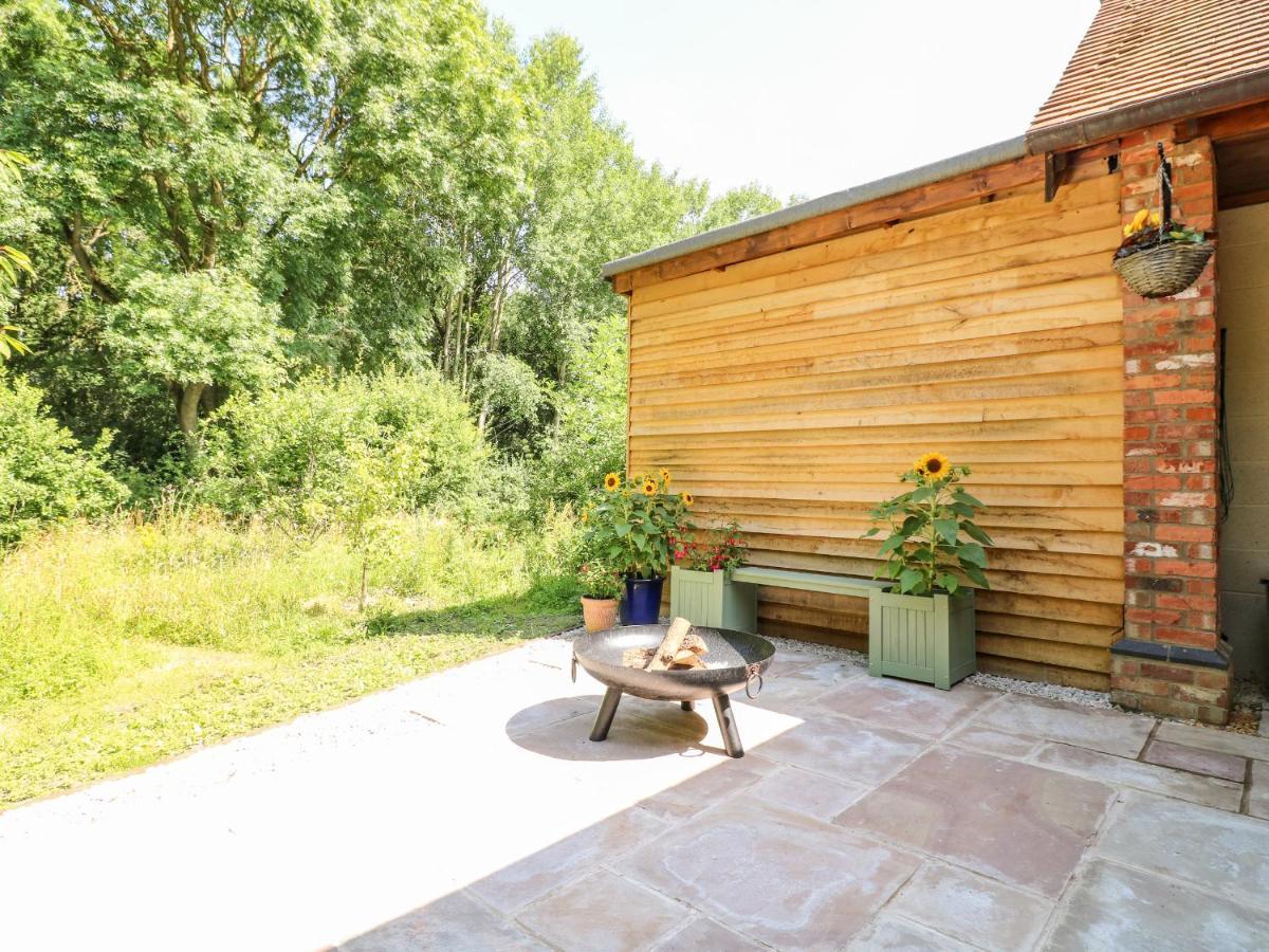 Holiday home Old Wood Coach House