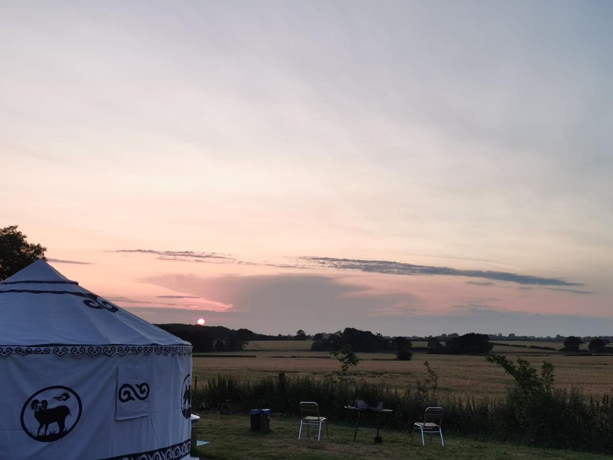 Yurt - Glamping Countryside Lincoln
