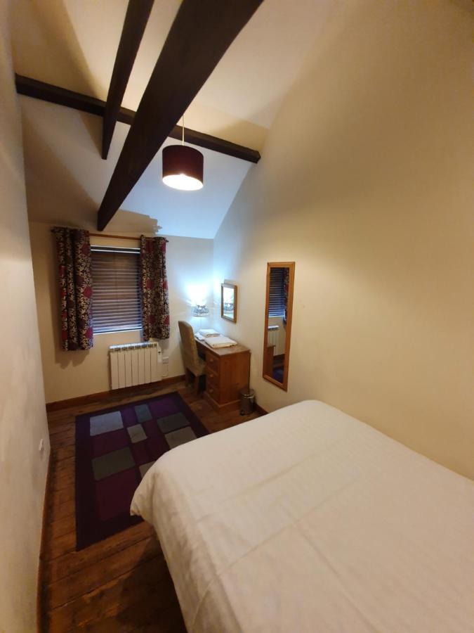 Tennyson Retreat * Lincoln