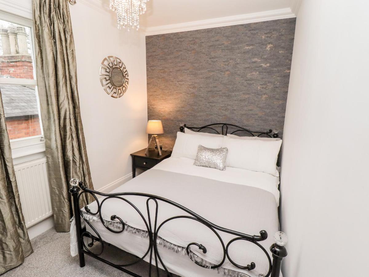 Castlegate House * Lincoln