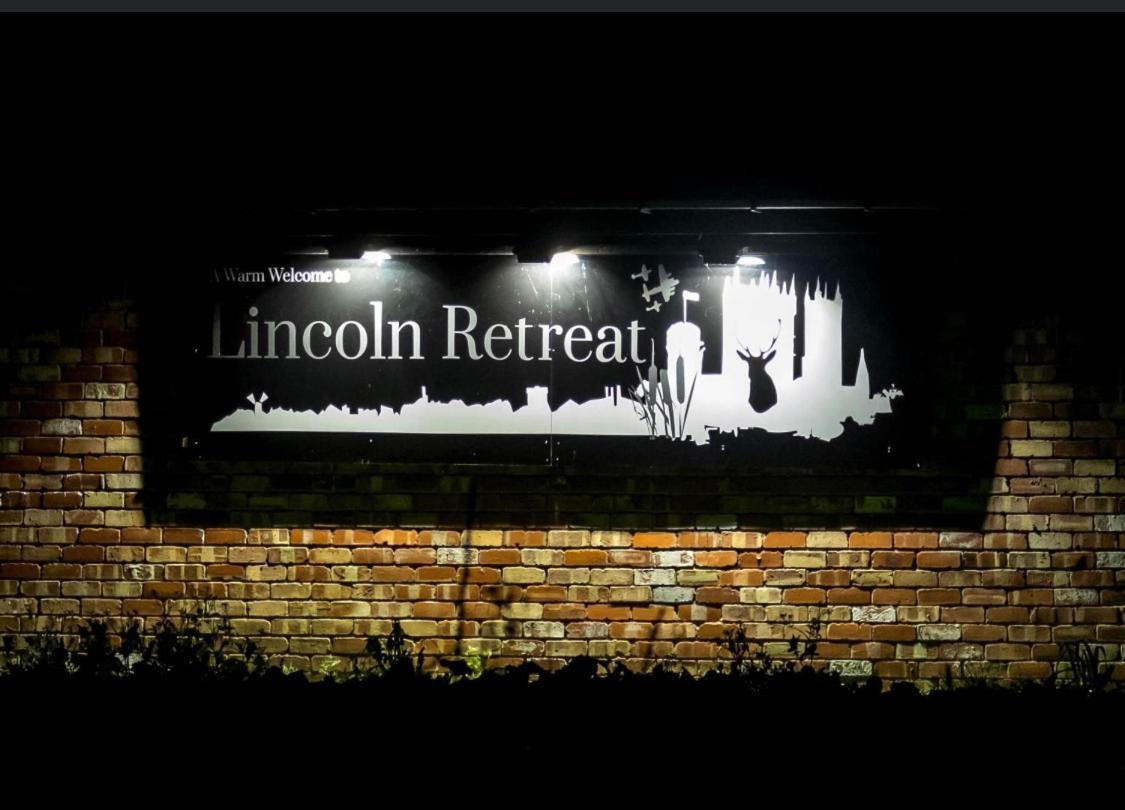 Retreat With Private Hot Tub Lincoln