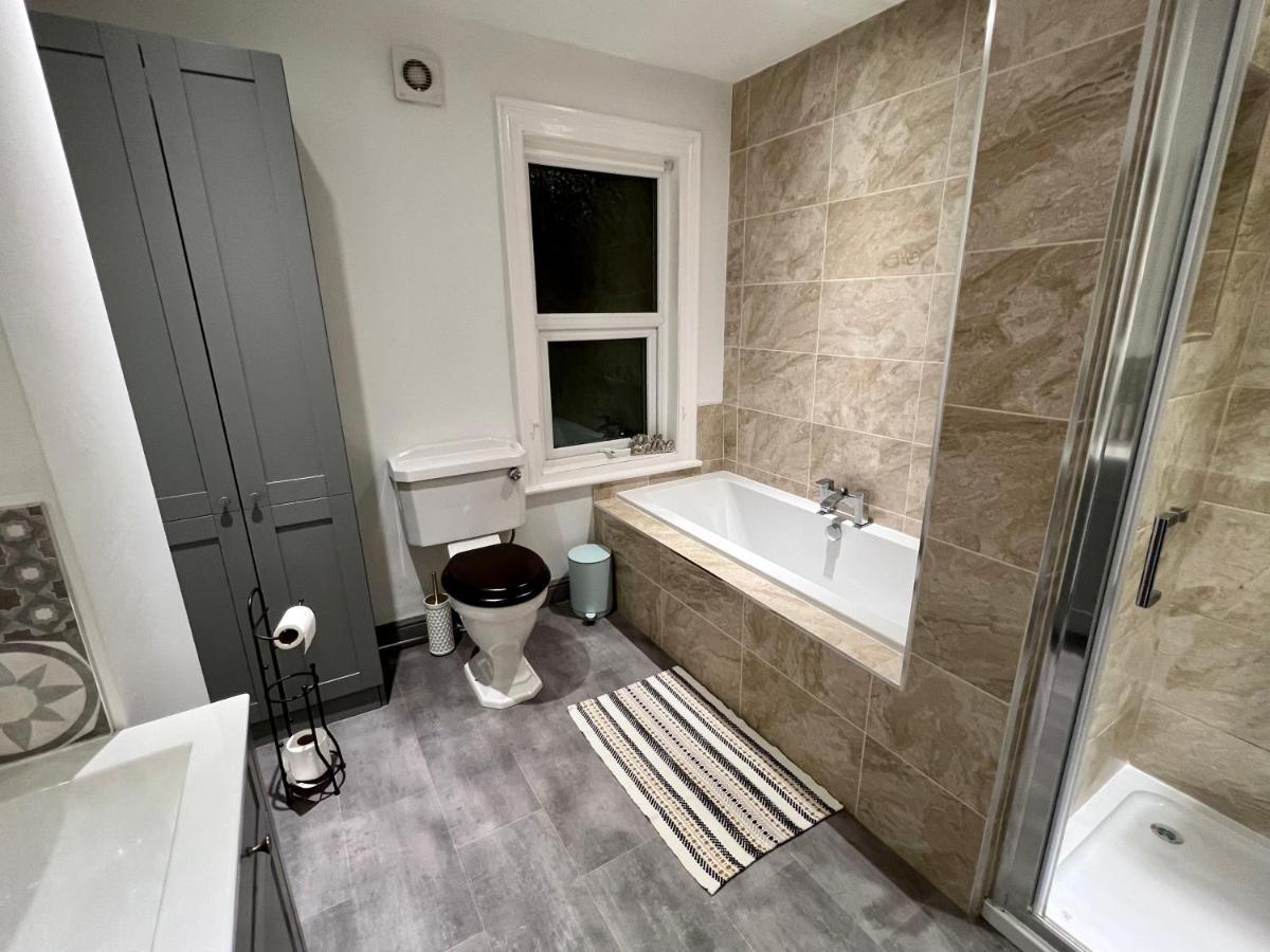 Holiday home Stylish Uphill Townhouse *