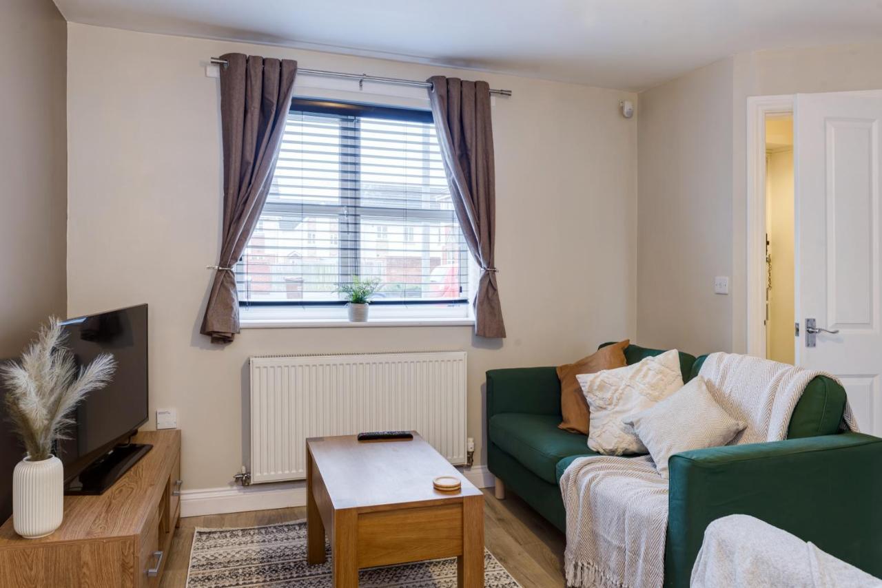 Comfortable 3 Bed *