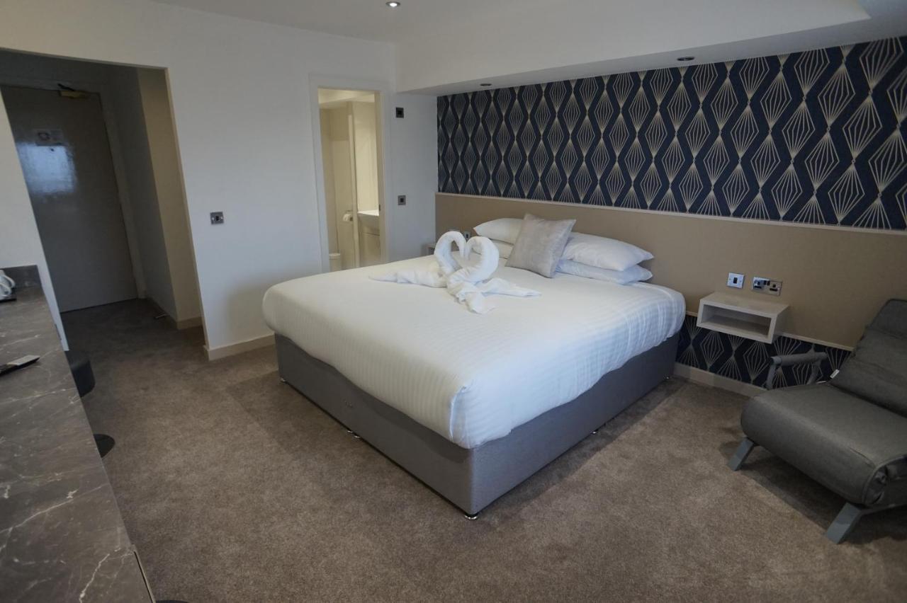 Damon's 4* Lincoln