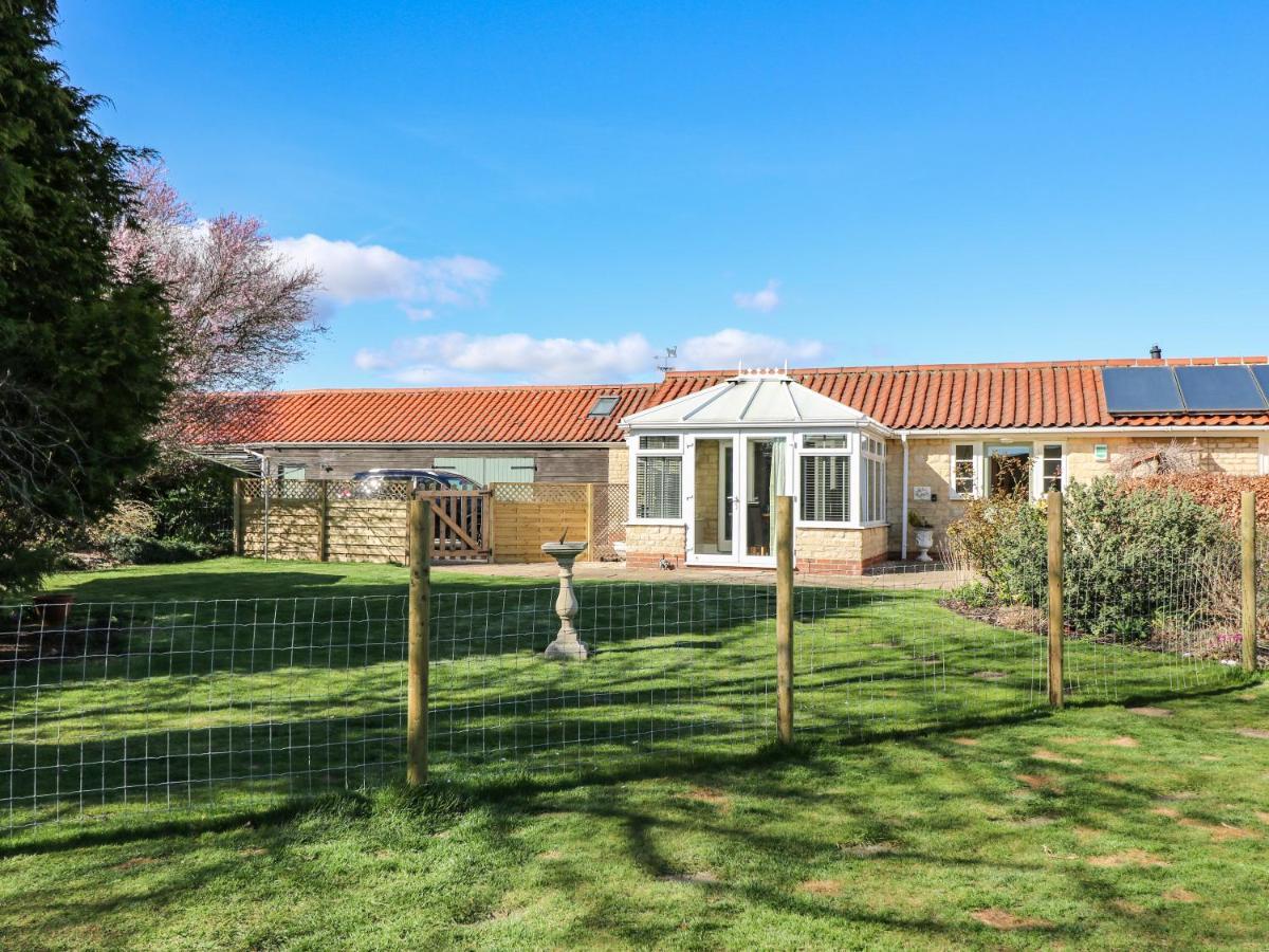 Holiday home Millcott *