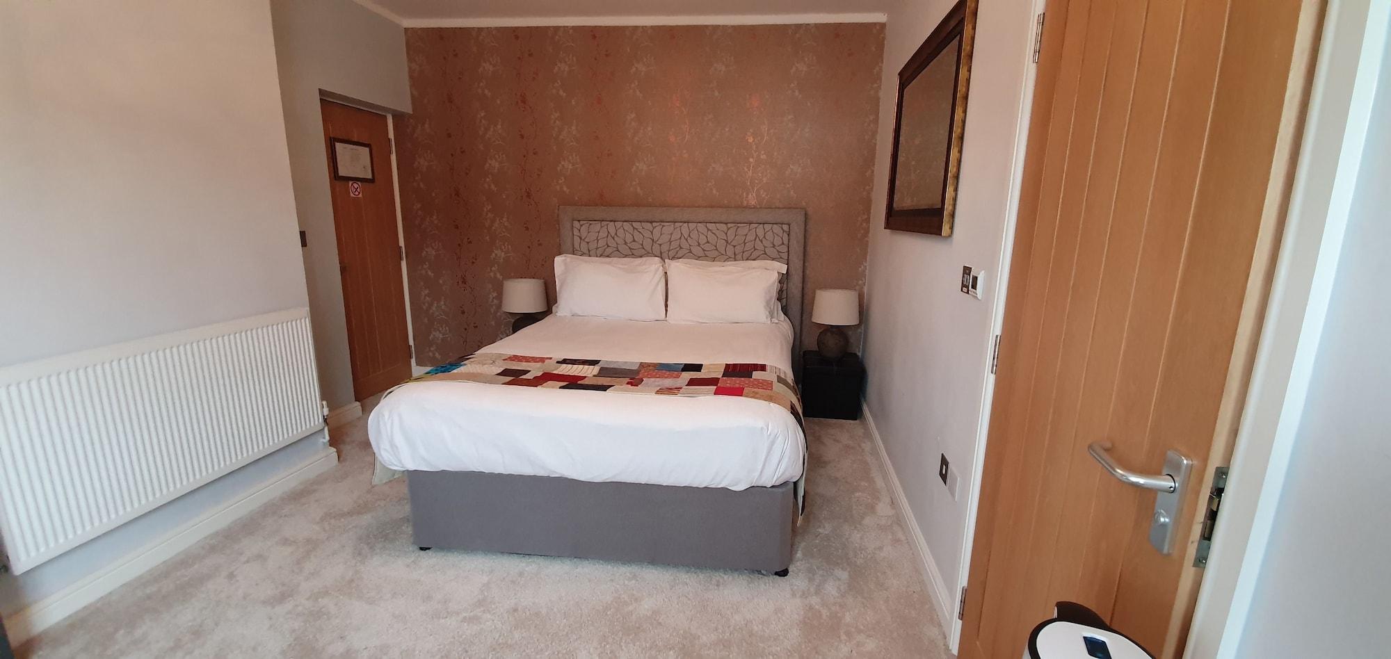 The Bronze Pig 3* Lincoln