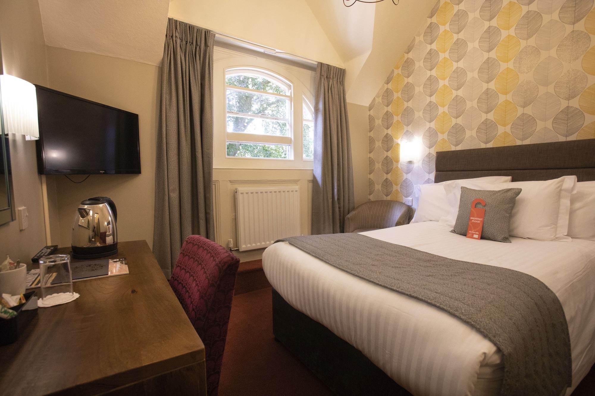 The Hotel 4*