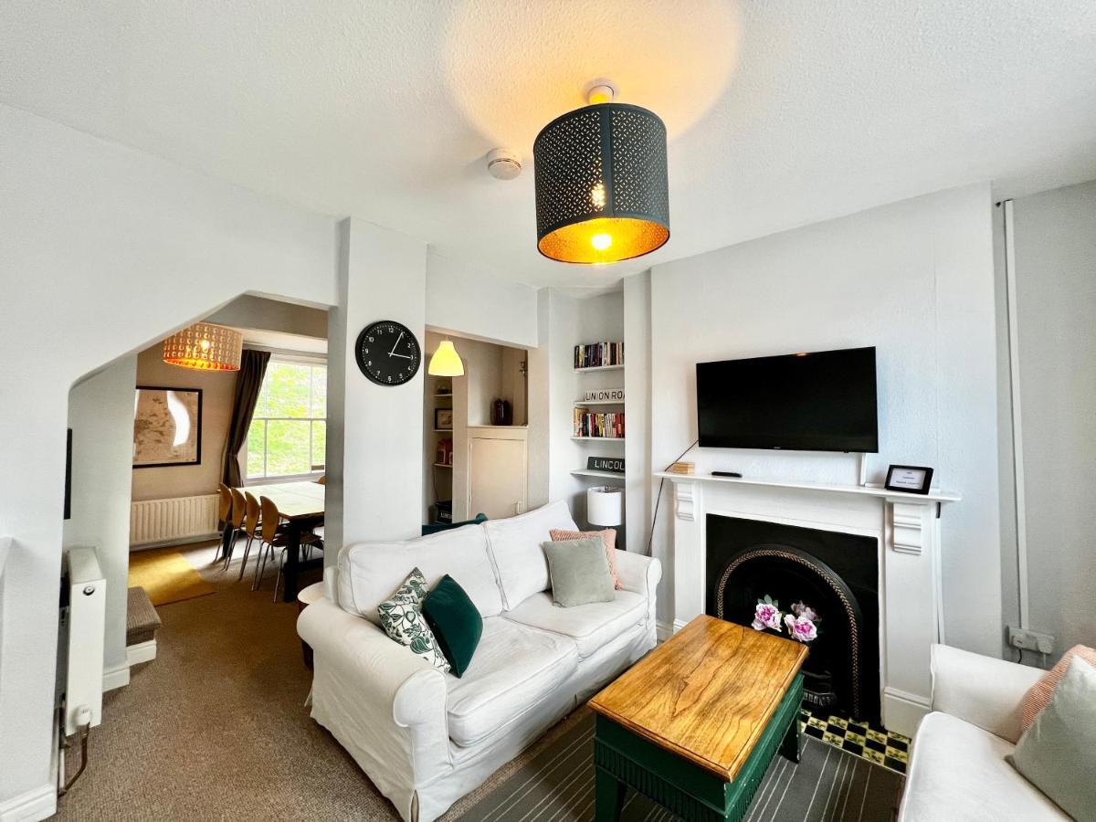 14 Union Road * Lincoln
