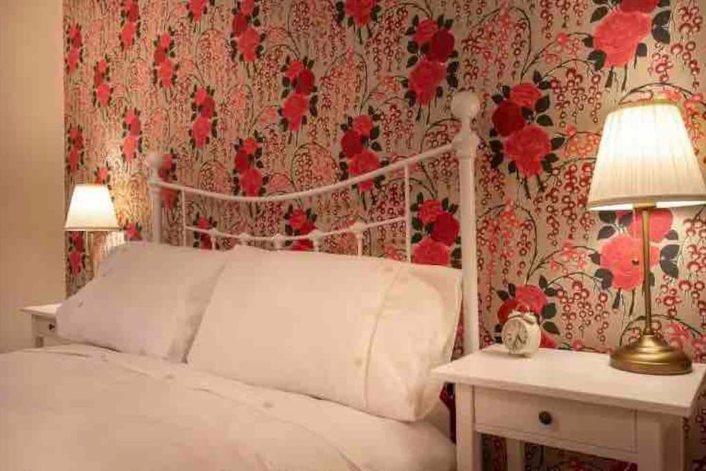 Choristers Mews: Luxury A Stones Throw From The Cathedral! Lincoln