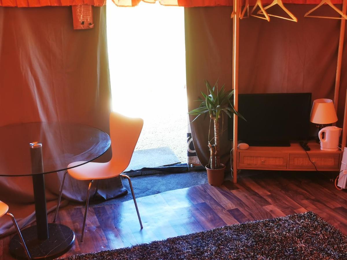 Yurt - Glamping Countryside Lincoln