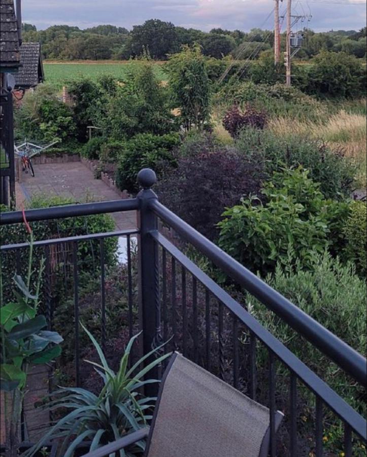 Holiday home Retreat With Private Hot Tub Lincoln