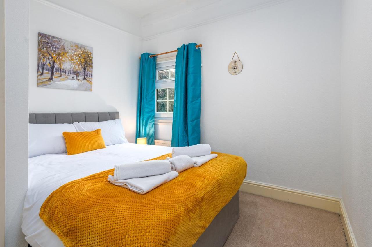 Cathedral View-2 Br-parking-ideal For Contractors