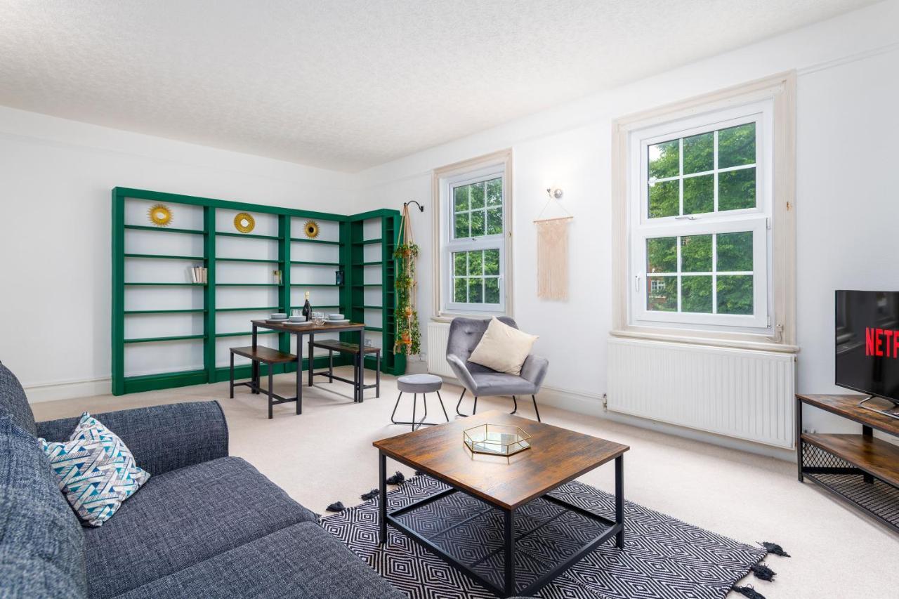 Apartment Cathedral View-2 Br-parking-ideal For Contractors *