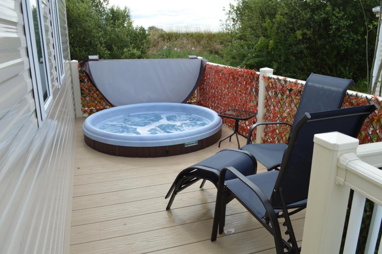 Holiday home Tattershall Lakes Luxury Caravan With Hot Tub *