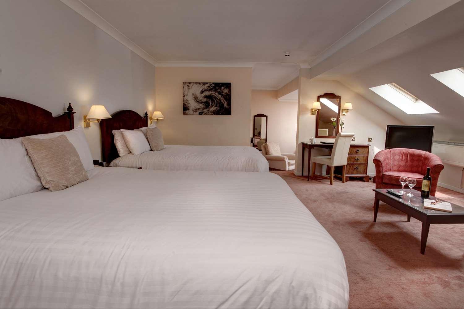 Western Bentley Hotel, Leisure Club & Hotel Lincoln