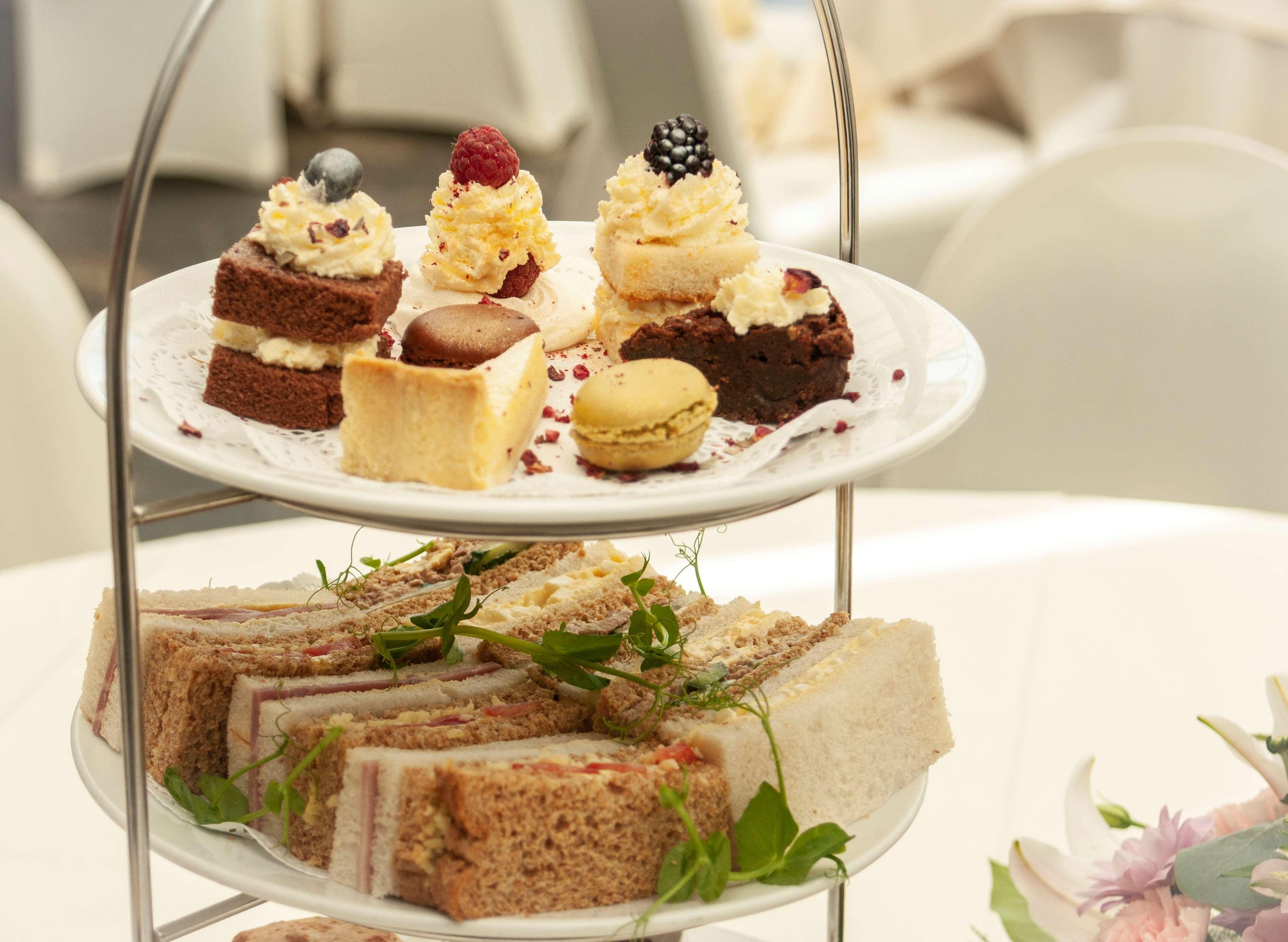 Western Bentley Hotel, Leisure Club & 4*