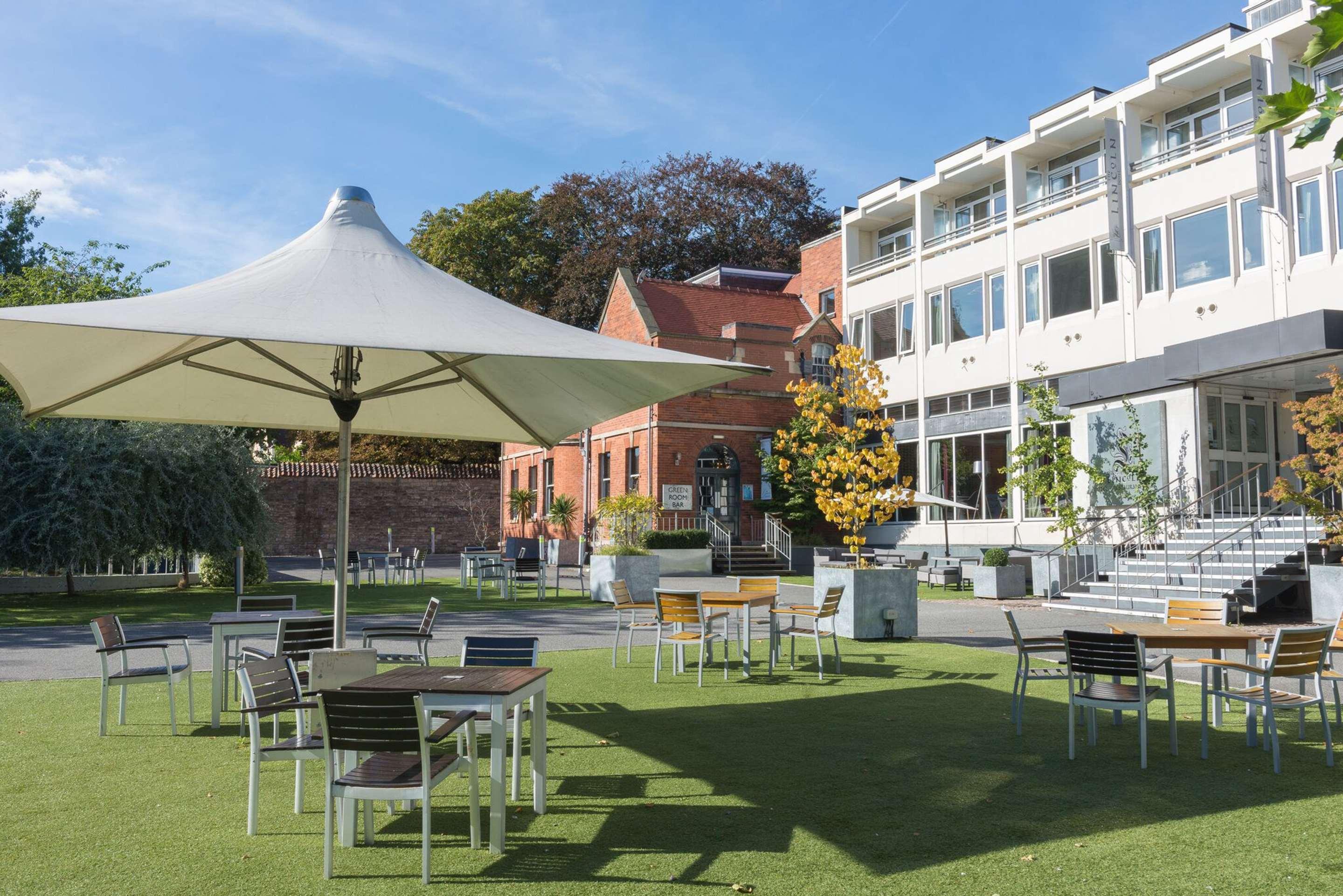 The Hotel Lincoln