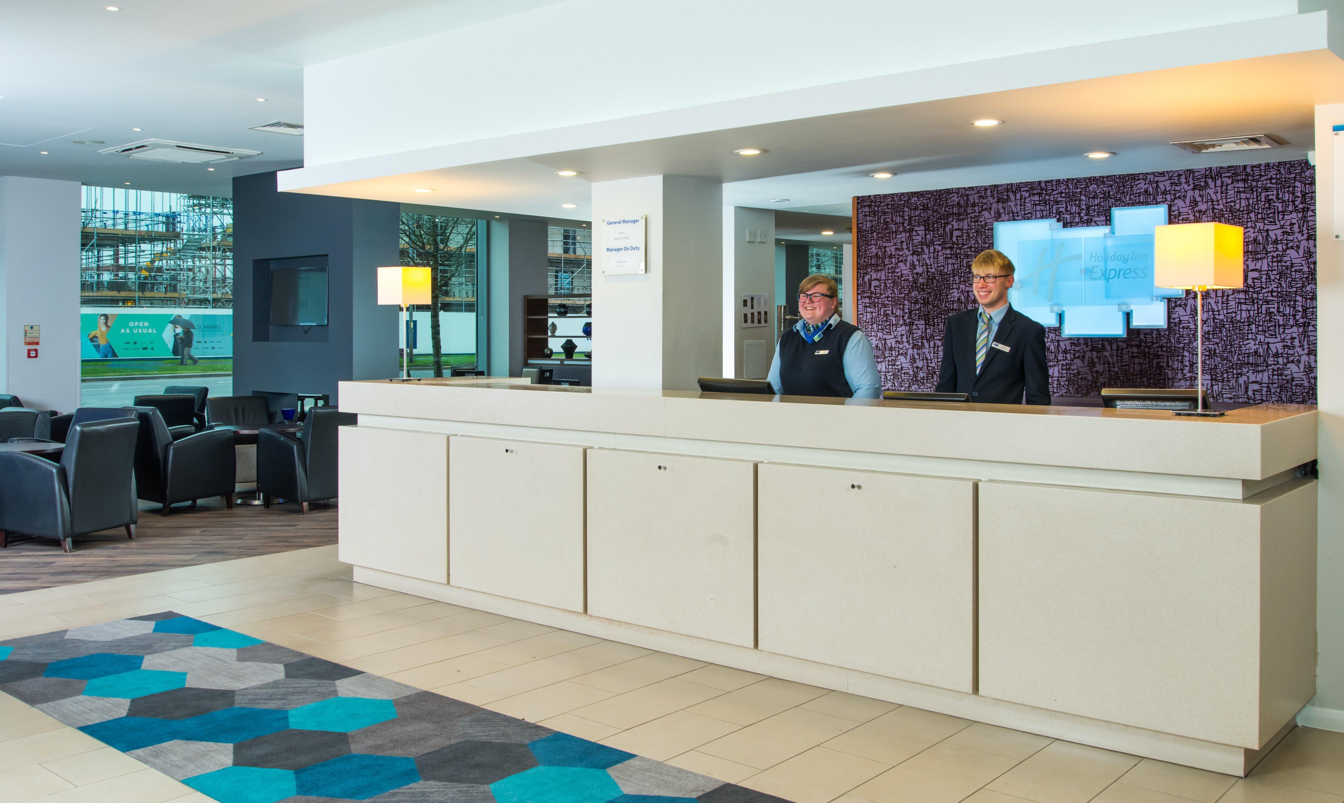 Express Centre By Ihg Hotel