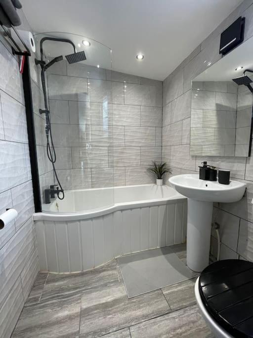 Area Entire Terrace House Lincoln