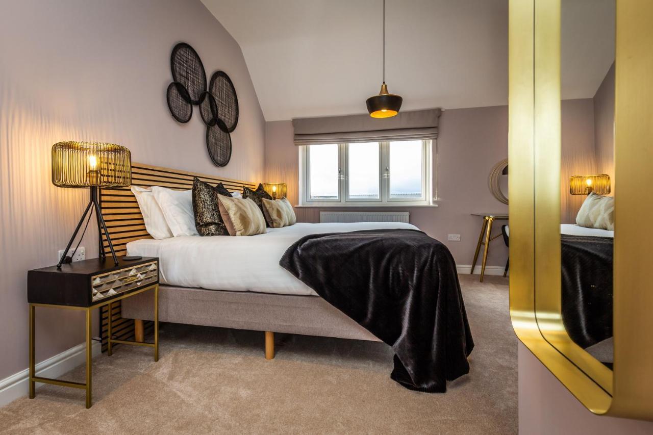 The Pines, Ashlin Farm Barns Holiday home *