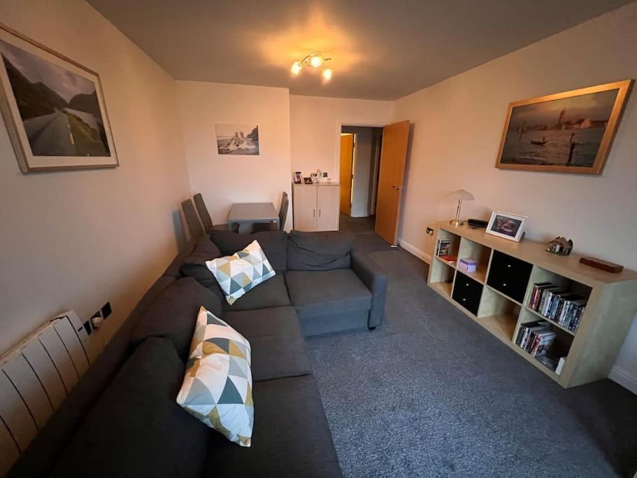 View Sleeps 4 Balcony Self Check-in * Lincoln