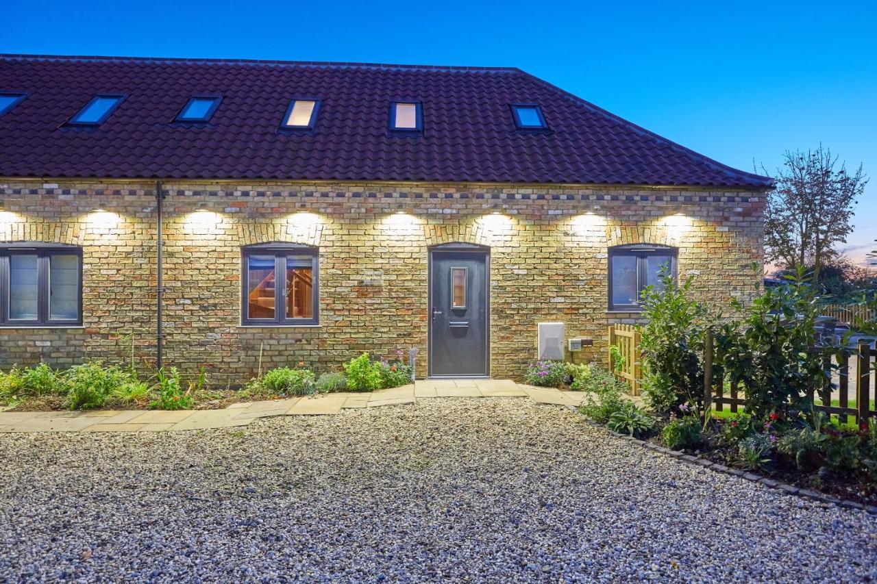 Holly Tree Barn, Ashlin Farm Barns * Lincoln
