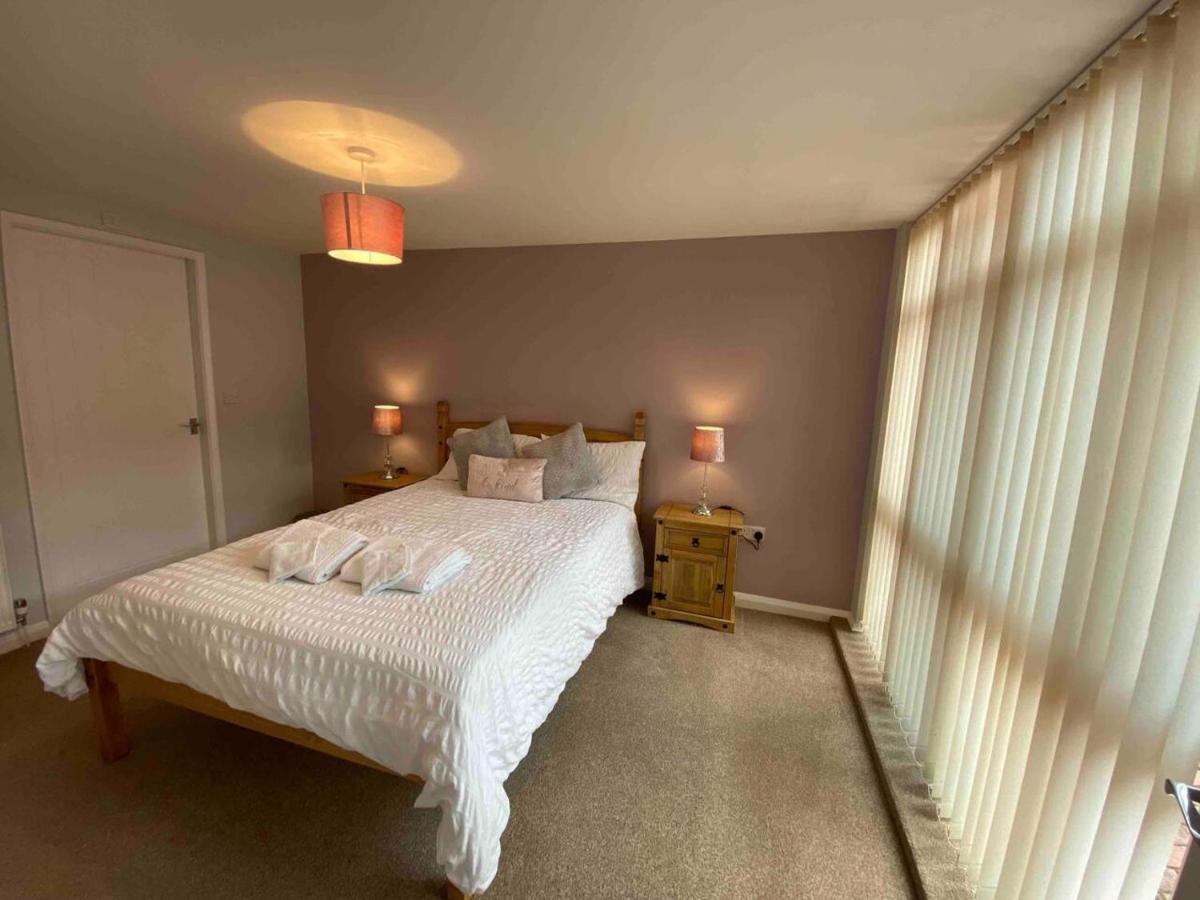 Cosy Homely Close To Centre *