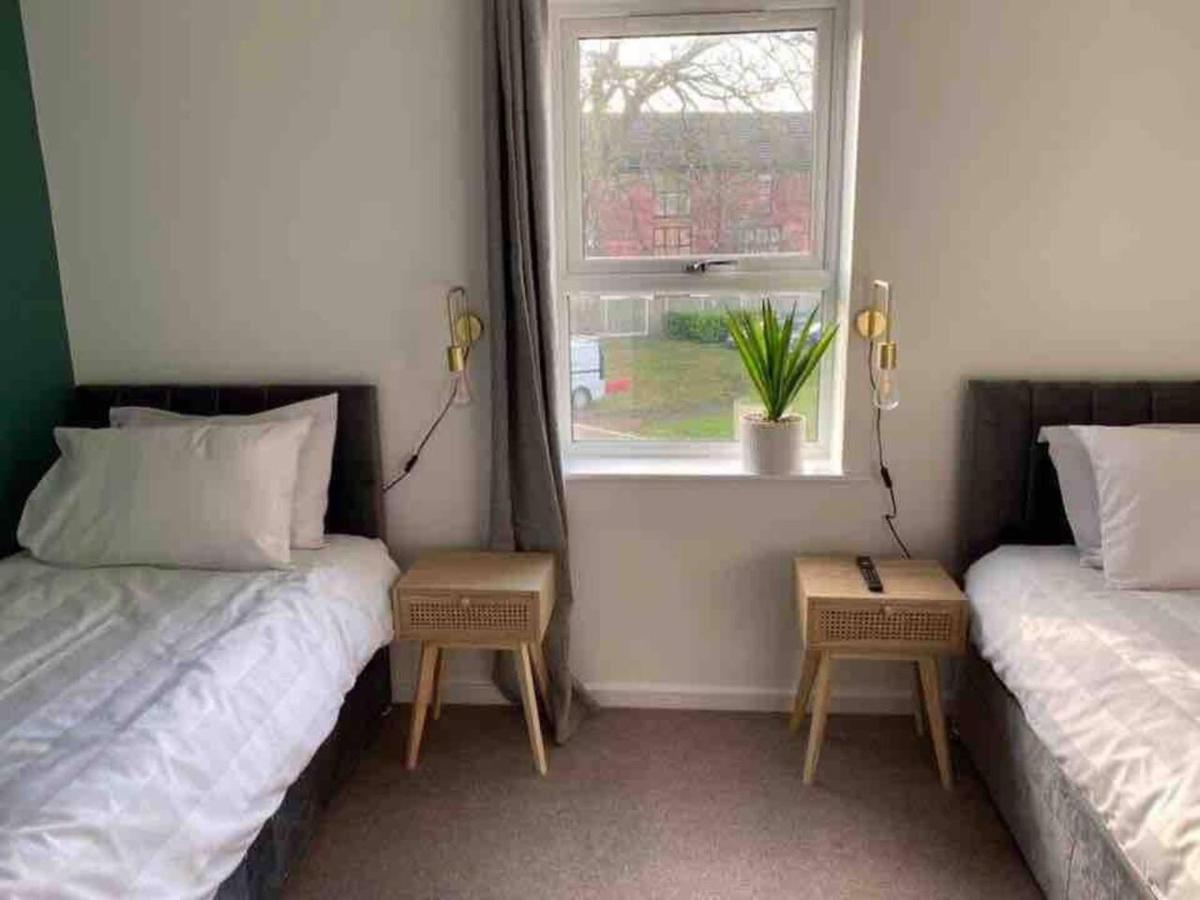 Beautiful 4-bed House In Lincoln- Close To Centre
