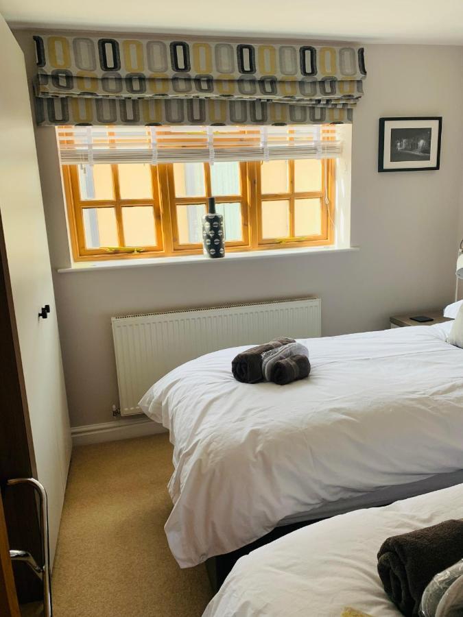 16 St Martins Near To Steep Hill *