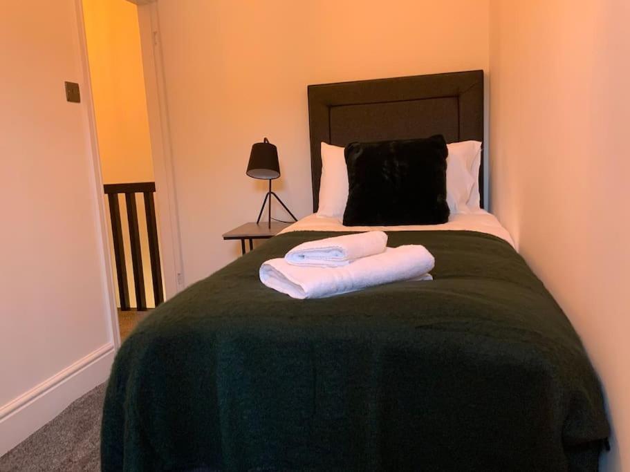 Holiday home Centrally Located To The Of