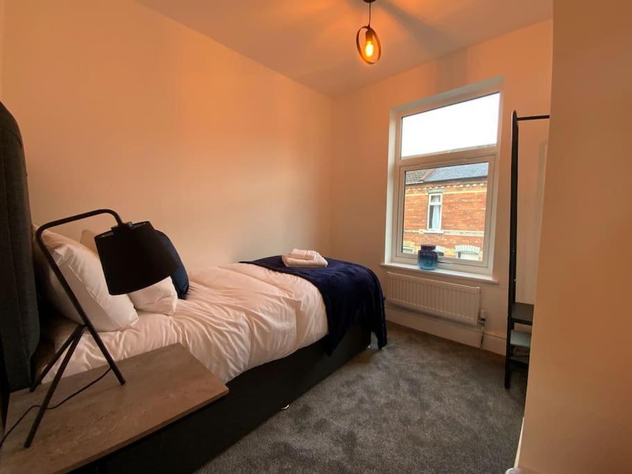 Centrally Located To The Of * Lincoln