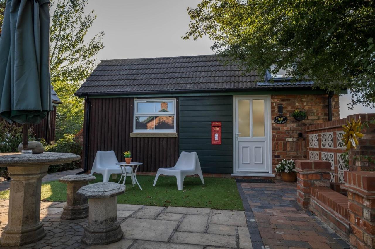Retreat Little House With Private Hot Tub Holiday home Lincoln