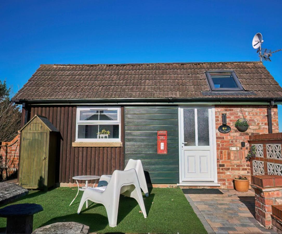 Retreat Little House With Private Hot Tub *