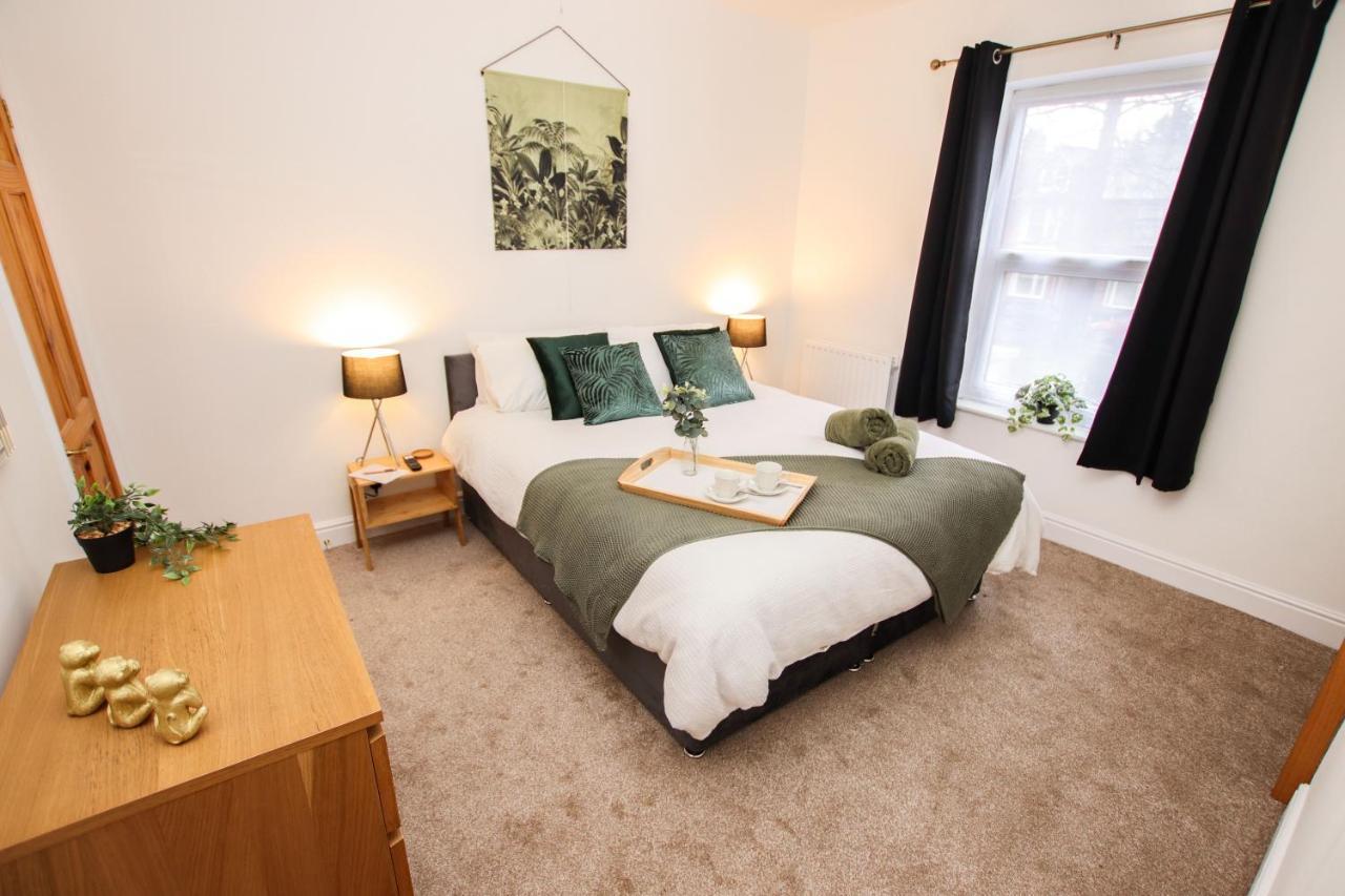Stylish, Homely City Centre 3 Bed Property Sleeps 6 Lincoln