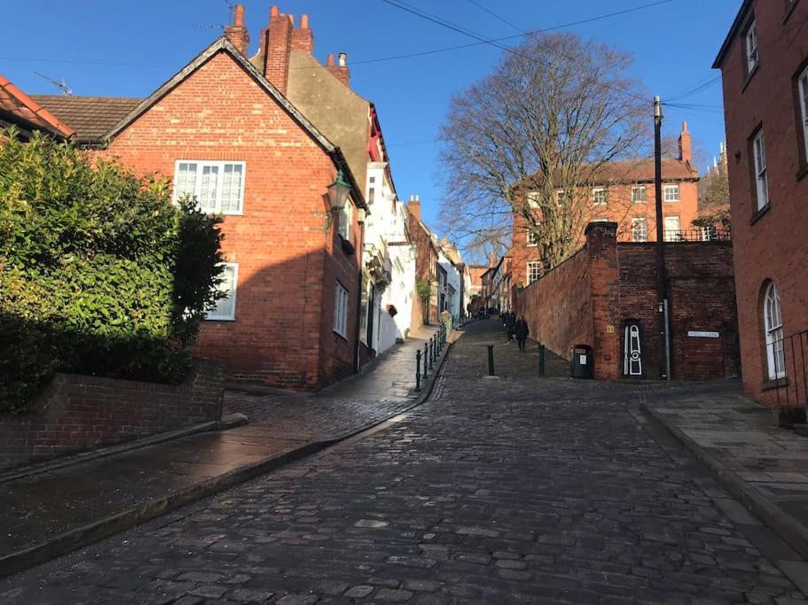 The Imp's Pad - Off Steep Hill - Private Parking Holiday home