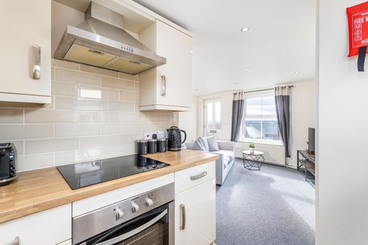 Apartment City Centre Charming 1 Bedroom Apartment - Snugstaff *