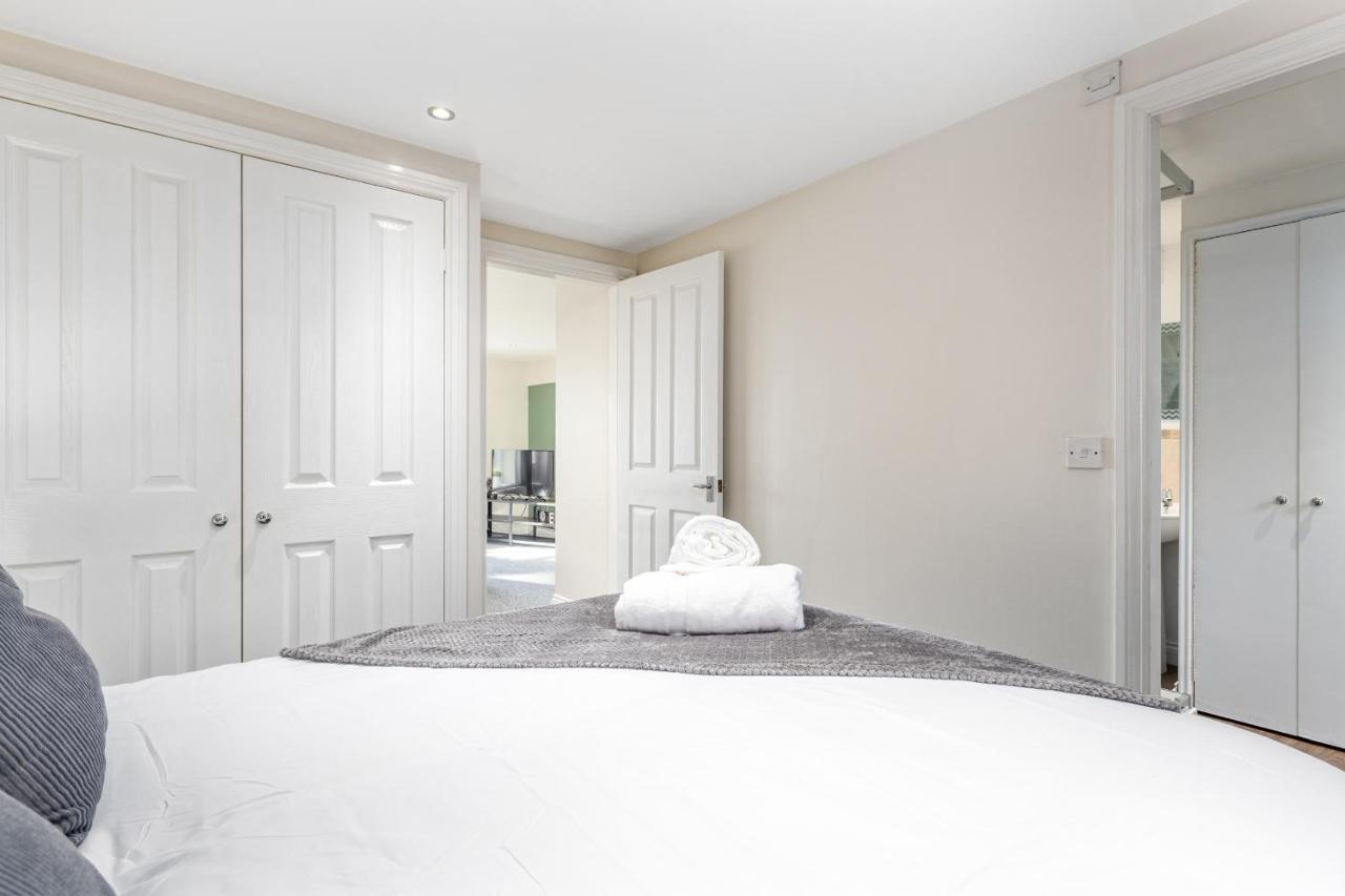 Apartment City Centre Charming 1 Bedroom Apartment - Snugstaff