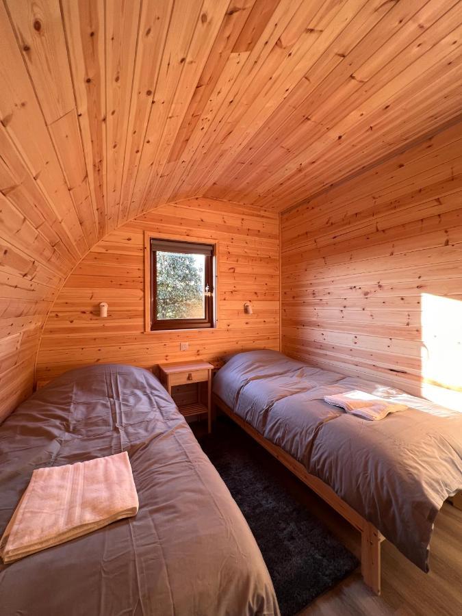 The Man, Eco-friendly Cabin In The Lincolnshire Countryside With Heating And Hot Water