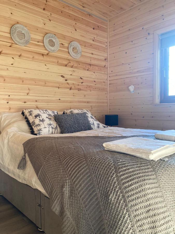 The Man, Eco-friendly Cabin In The Lincolnshire Countryside With Heating And Hot Water Apartment Lincoln