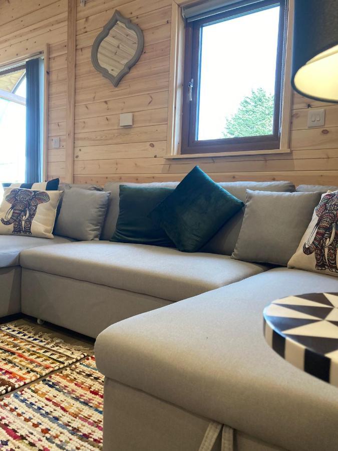 The Man, Eco-friendly Cabin In The Lincolnshire Countryside With Heating And Hot Water *