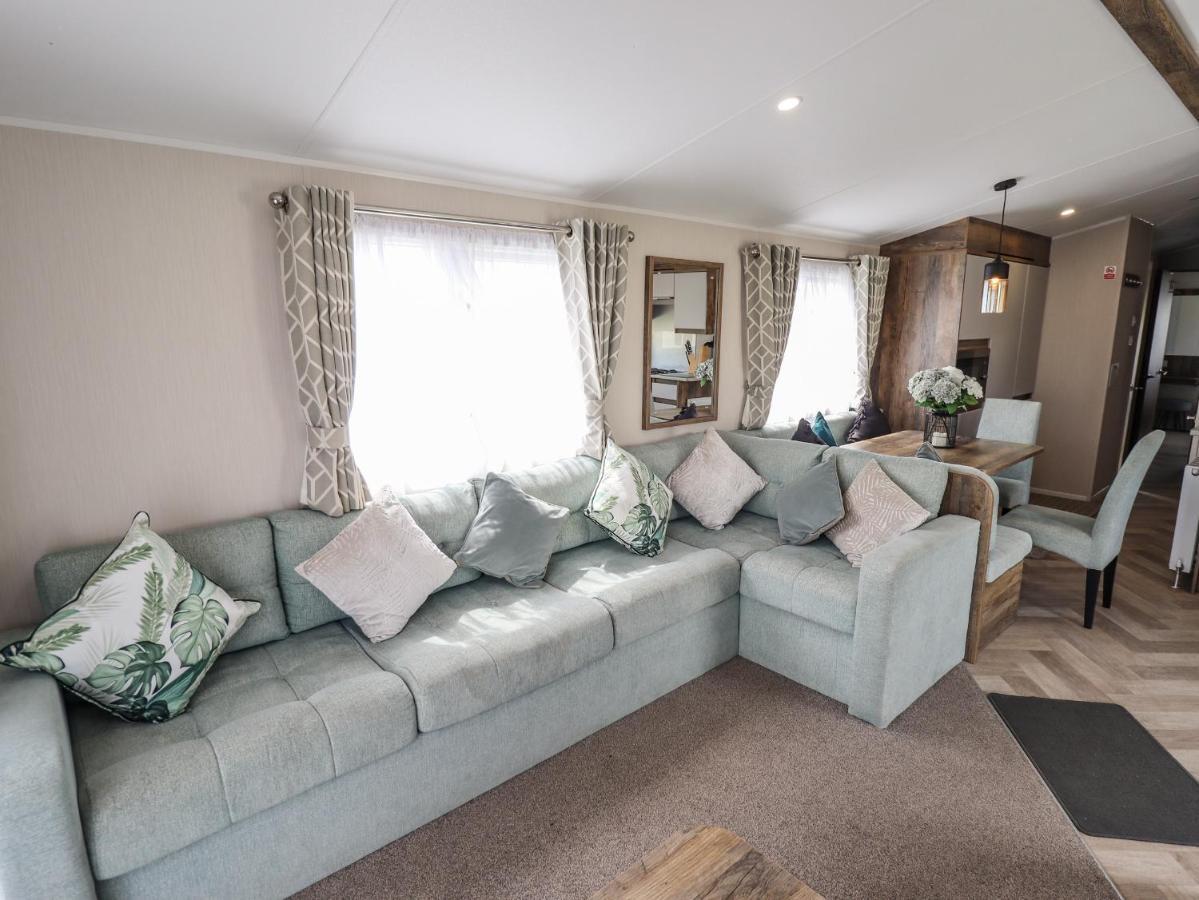 5 Wilkinson Way Lincoln