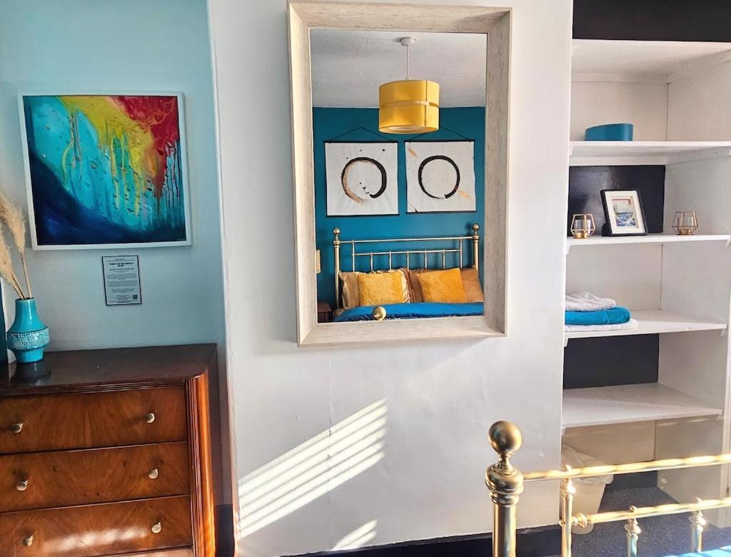 No.2 Boutique Art Townhouse 