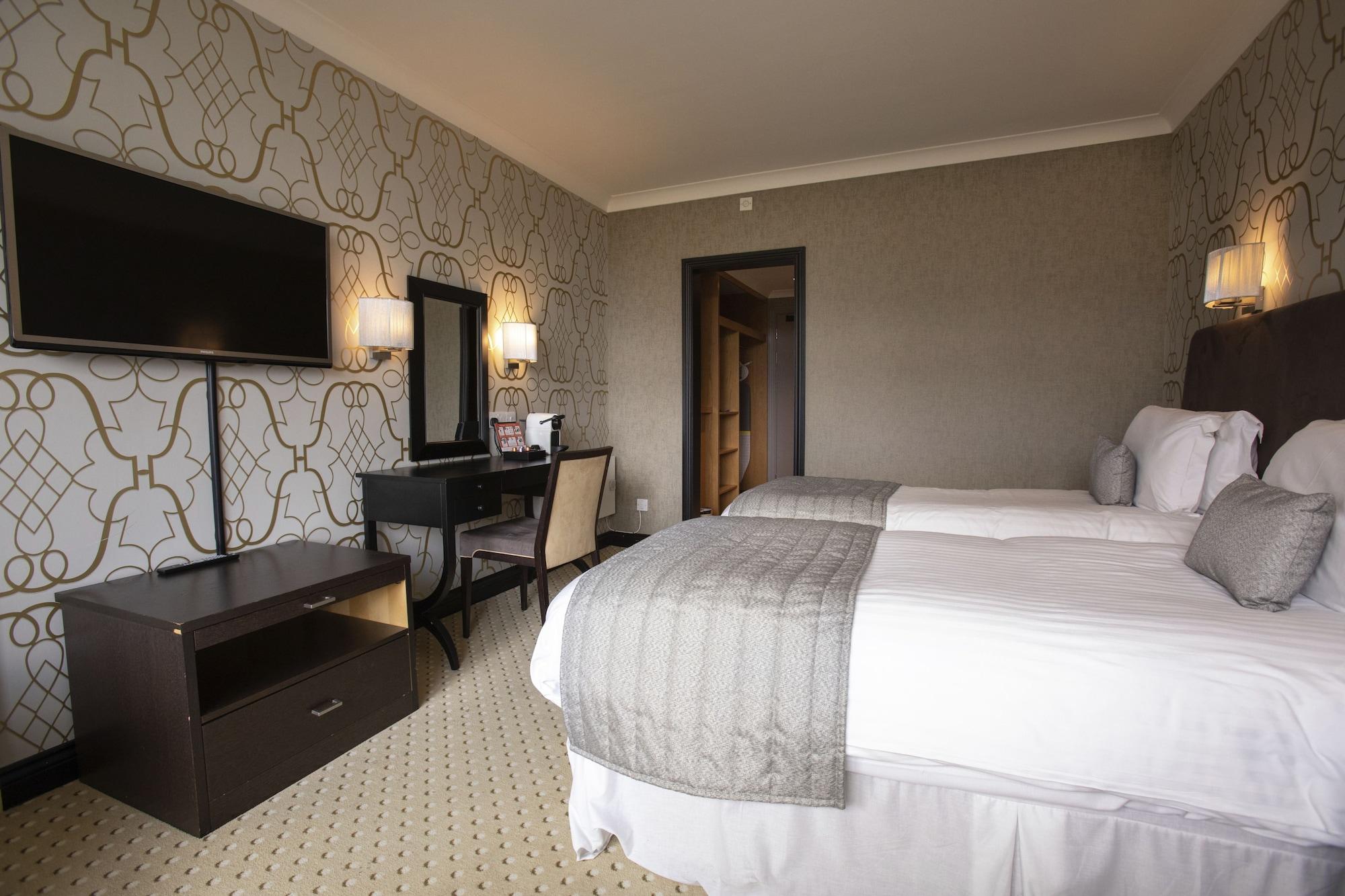 The Hotel 4*