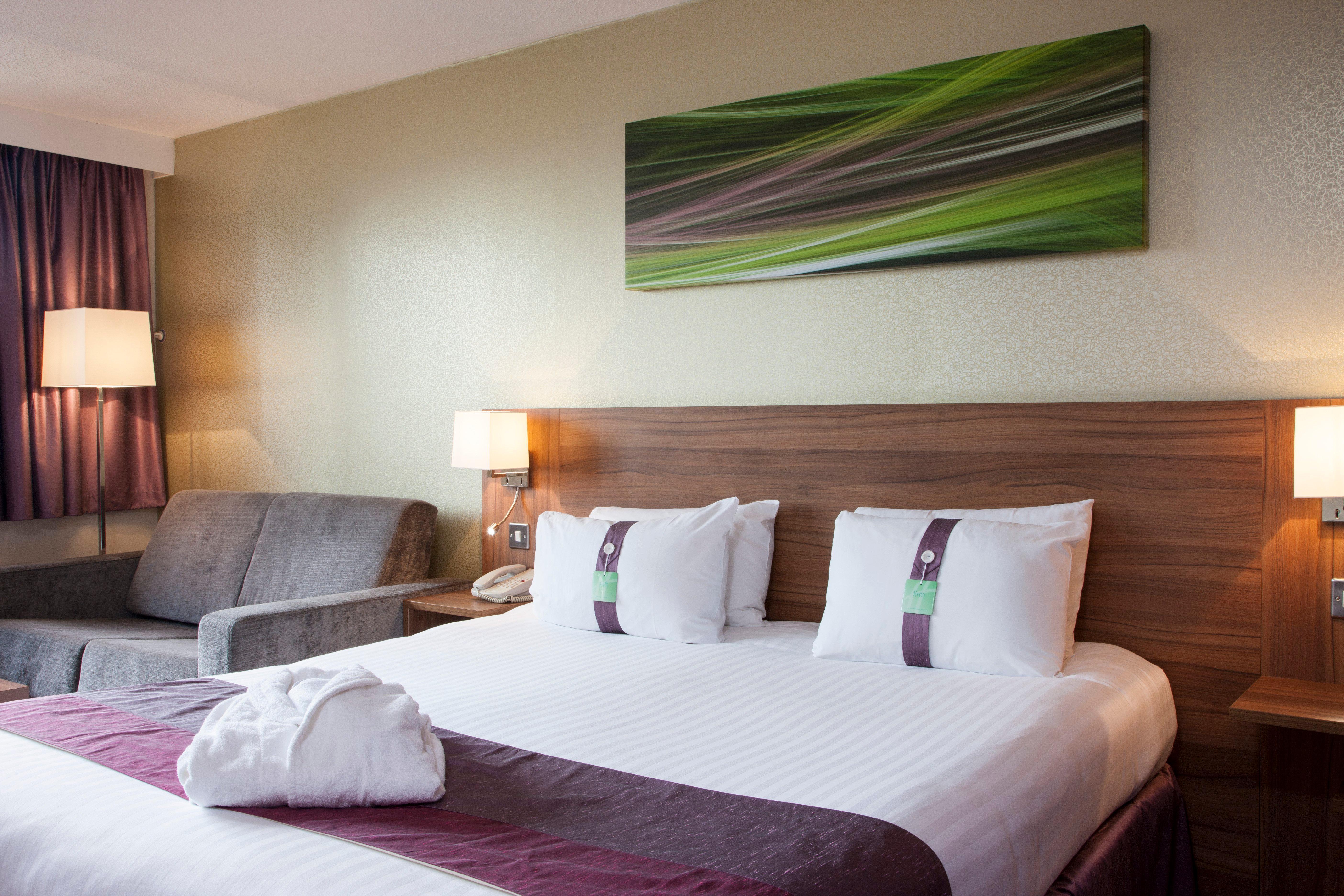 By Ihg Hotel