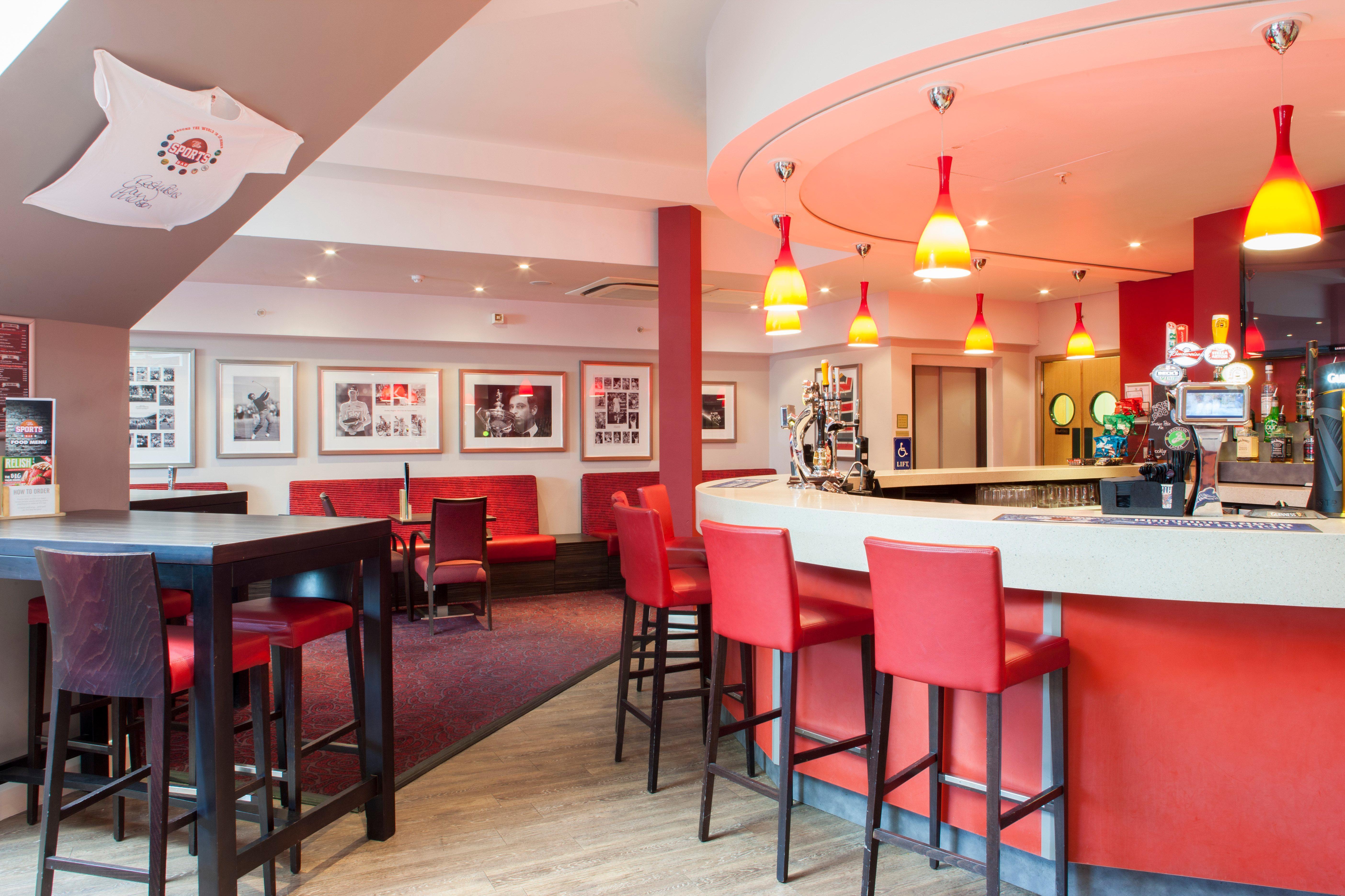 Hotel By Ihg Lincoln