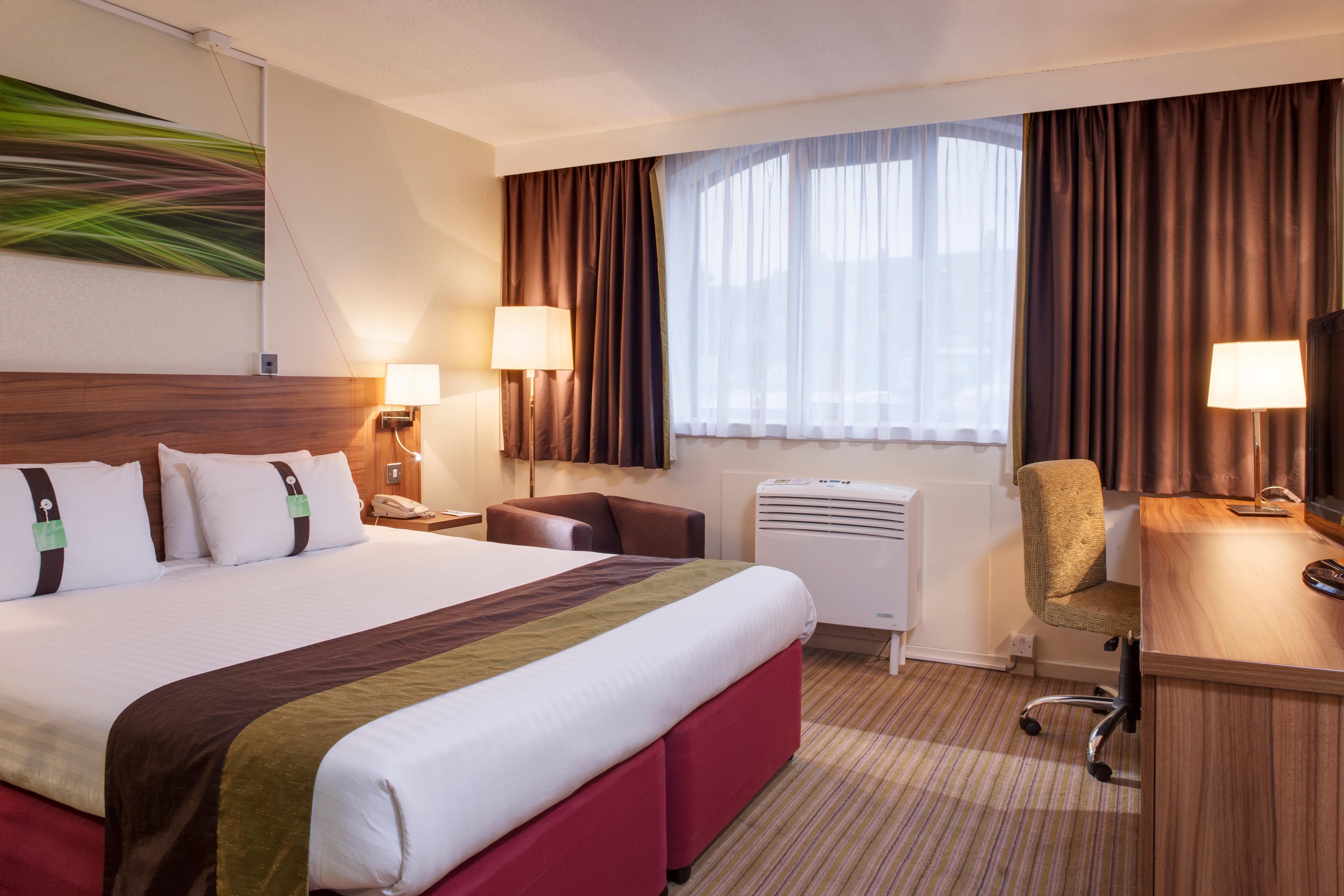 By Ihg 4* Lincoln