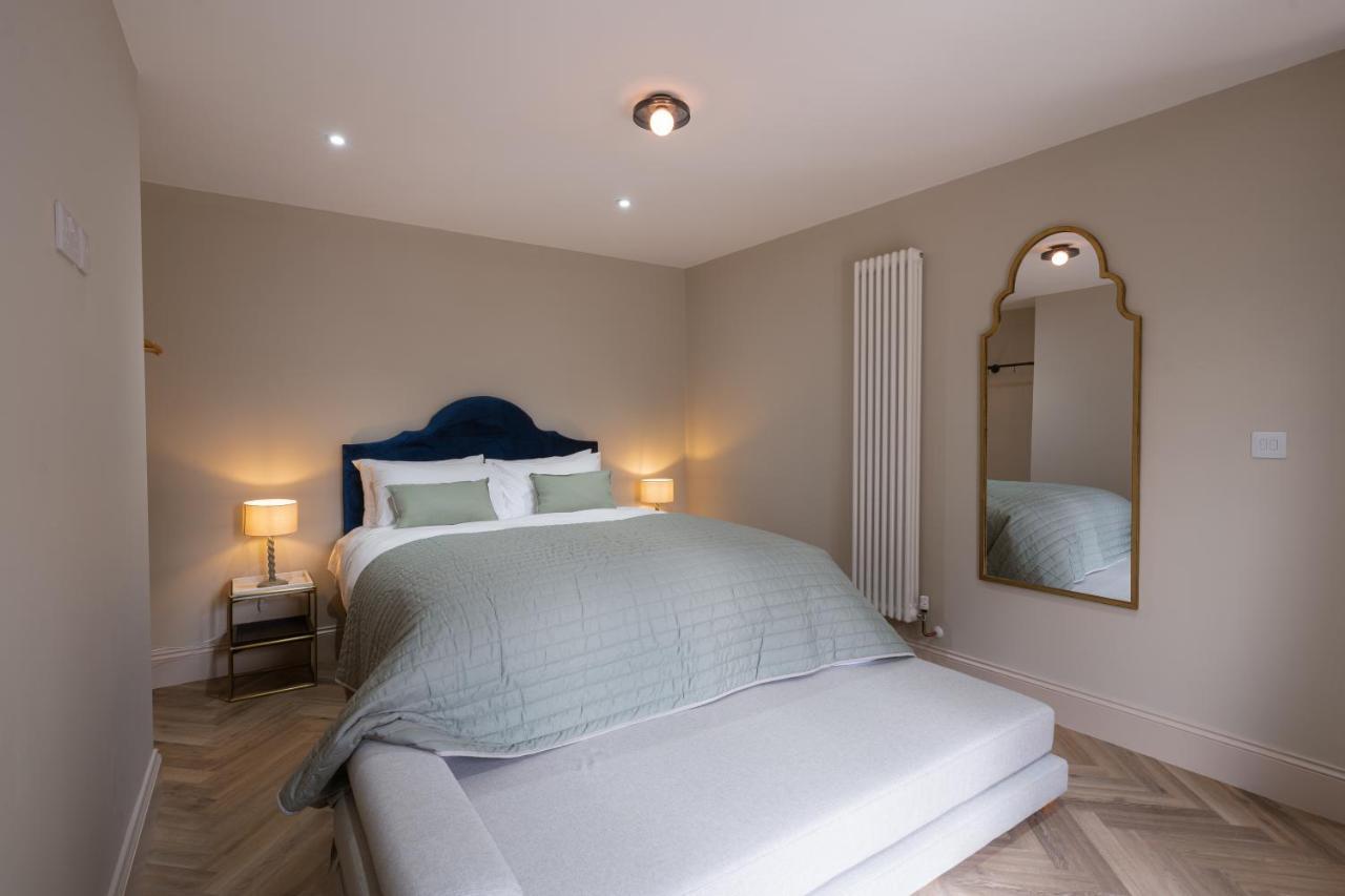Our House Collective - Luxury In Centre, Hot Tub, Sleeps 16 * Lincoln